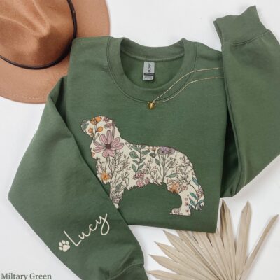 Cavalier King Charles Spaniel Mom Floral Custom Sweatshirt